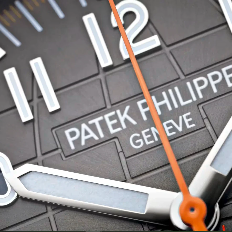Patek Philippe Aquanote Chronograph 42.2 mm - Image 5