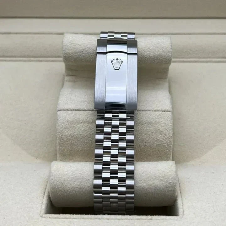 Rolex Datejust 41 mm Stainless Steel 126334 - Image 5