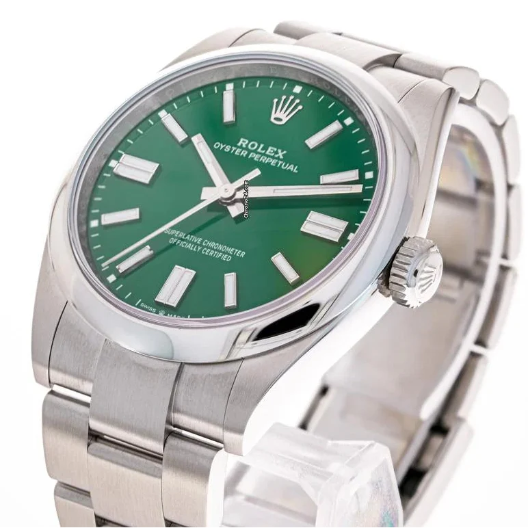 Rolex Oyster Perpetual Green 41mm - Image 5
